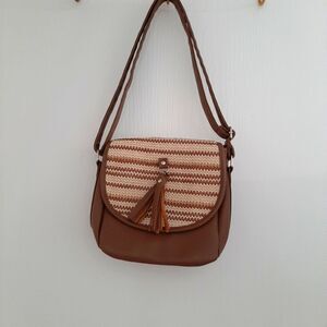 Gold Coast Boho Crossbody Shoulder Bag Adjustable Straw Like Summer Tan